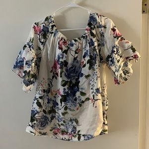 Women’s Floral top